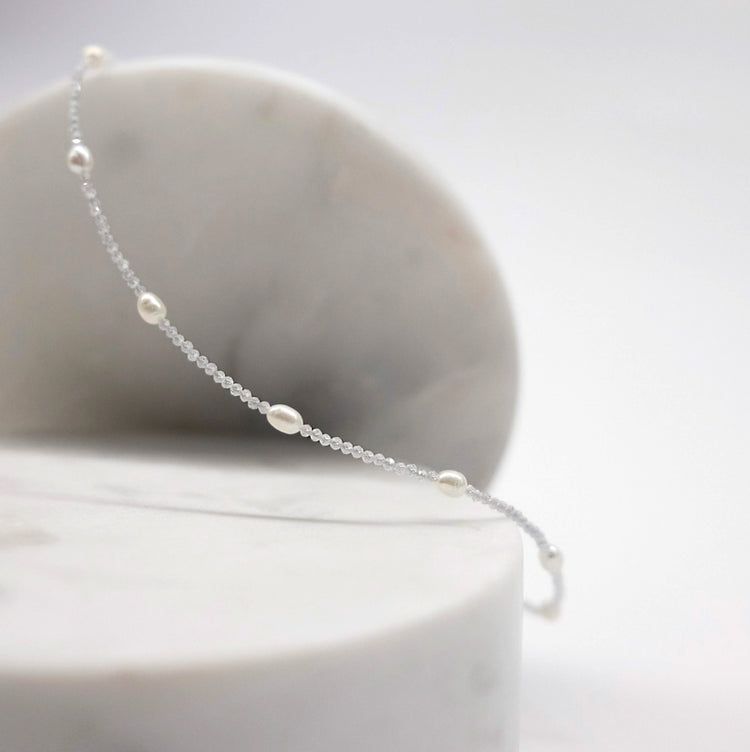 REA | Crystal Pearl Halsband