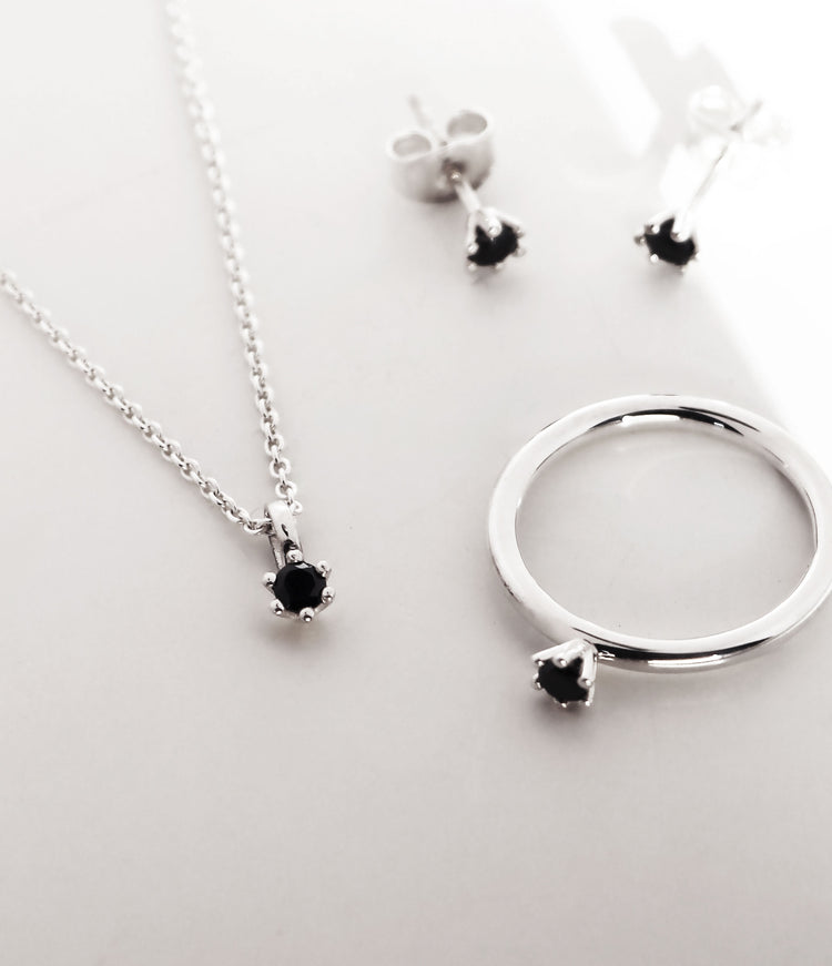 Julie Diamantkette Schwarzer Diamant