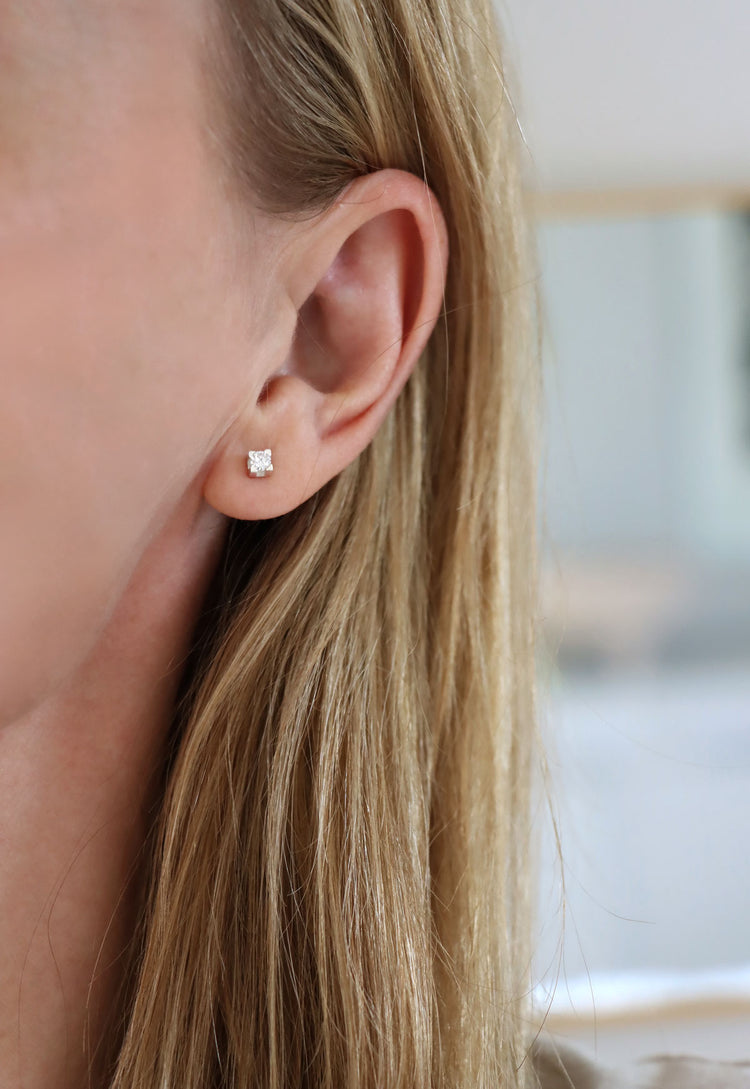 Monet Diamantohrringe 0,10 ct