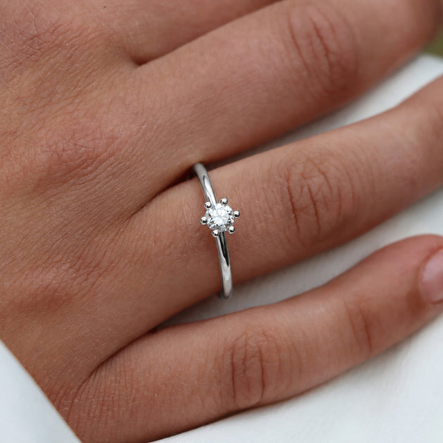 Julie 0.25 ct diamond ring, Wedding / Engagement ring | 18k. gold