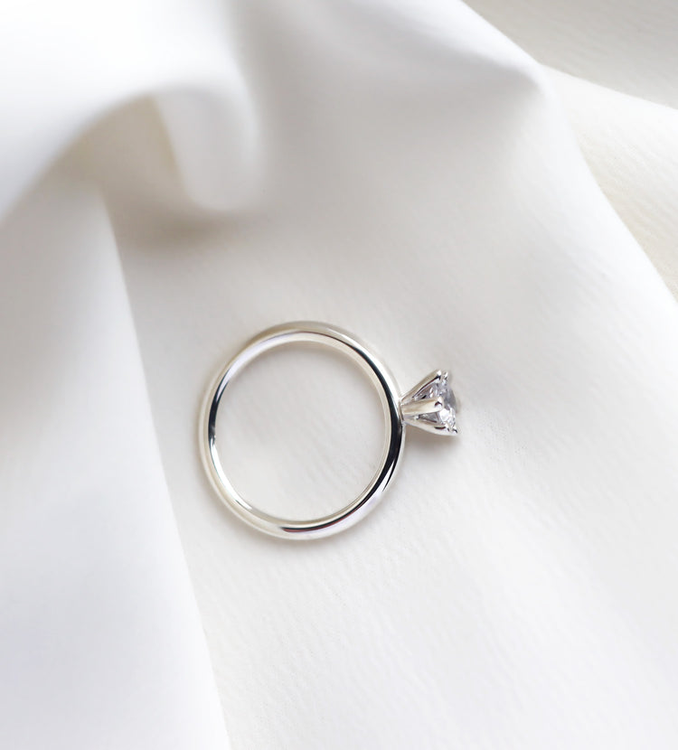Julie diamantring, Vigsel / Förlovningsring | 18k. vitguld