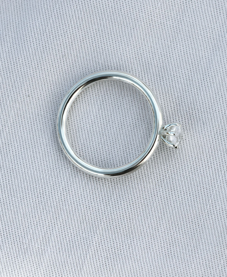 June 0,5 ct Oval diamant, Solitärring Vigsel / Förlovningsring