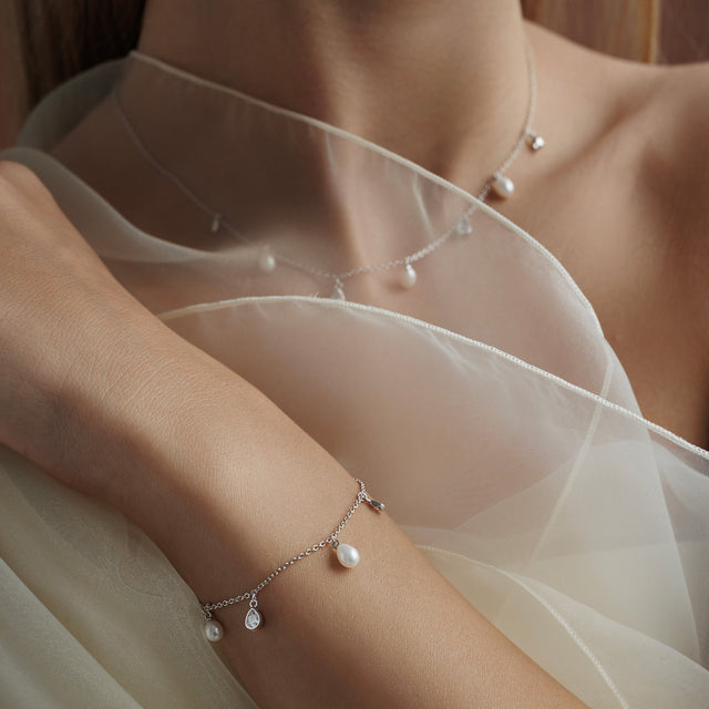 Pearl Crystal Charm Armband