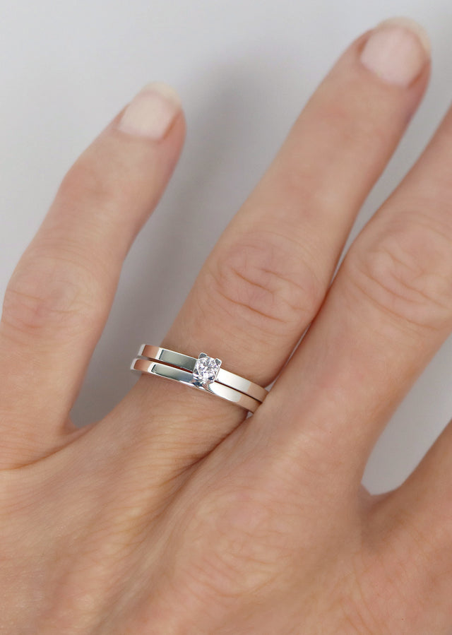 Wedding/Engagement rings Couple, Monet 0.10 ct + Silver ring straight