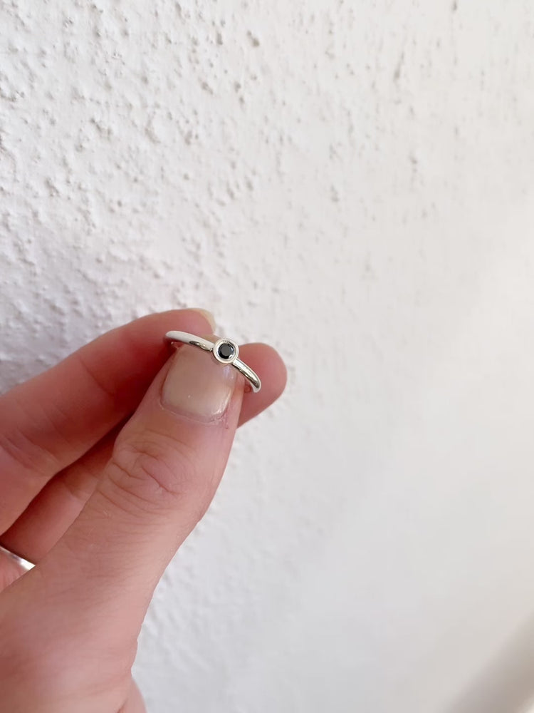 Eheringe / Verlobungsringe Paar, Minou + schlichter Ring schwarze Diamanten