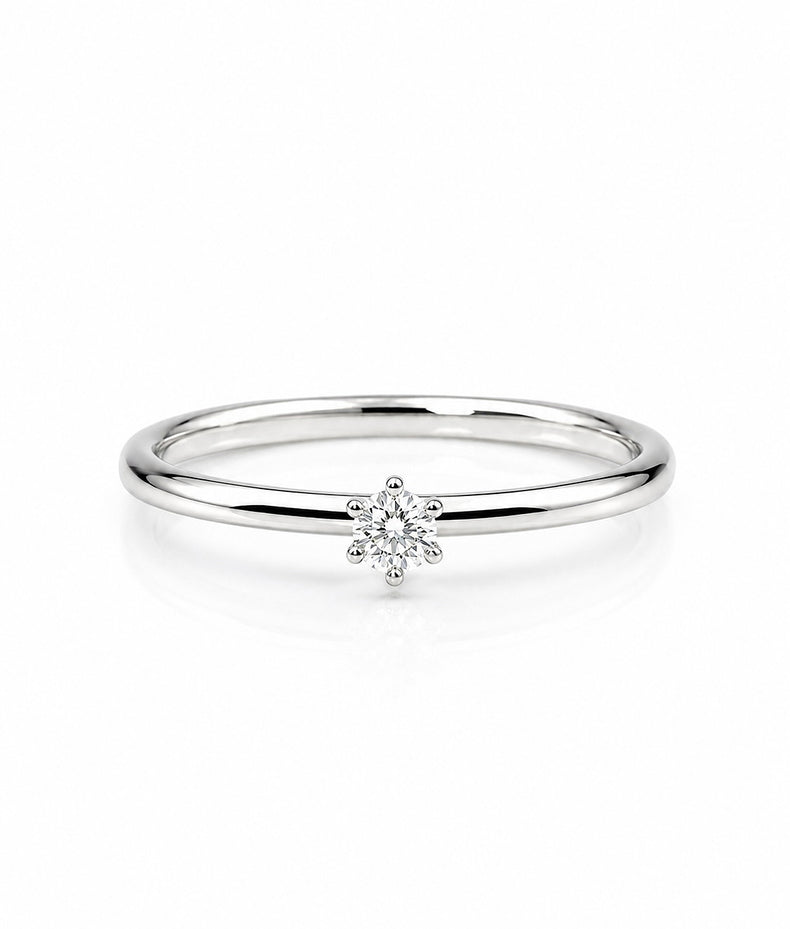 Förlovningsring i silver med 0,10 ct diamant. 